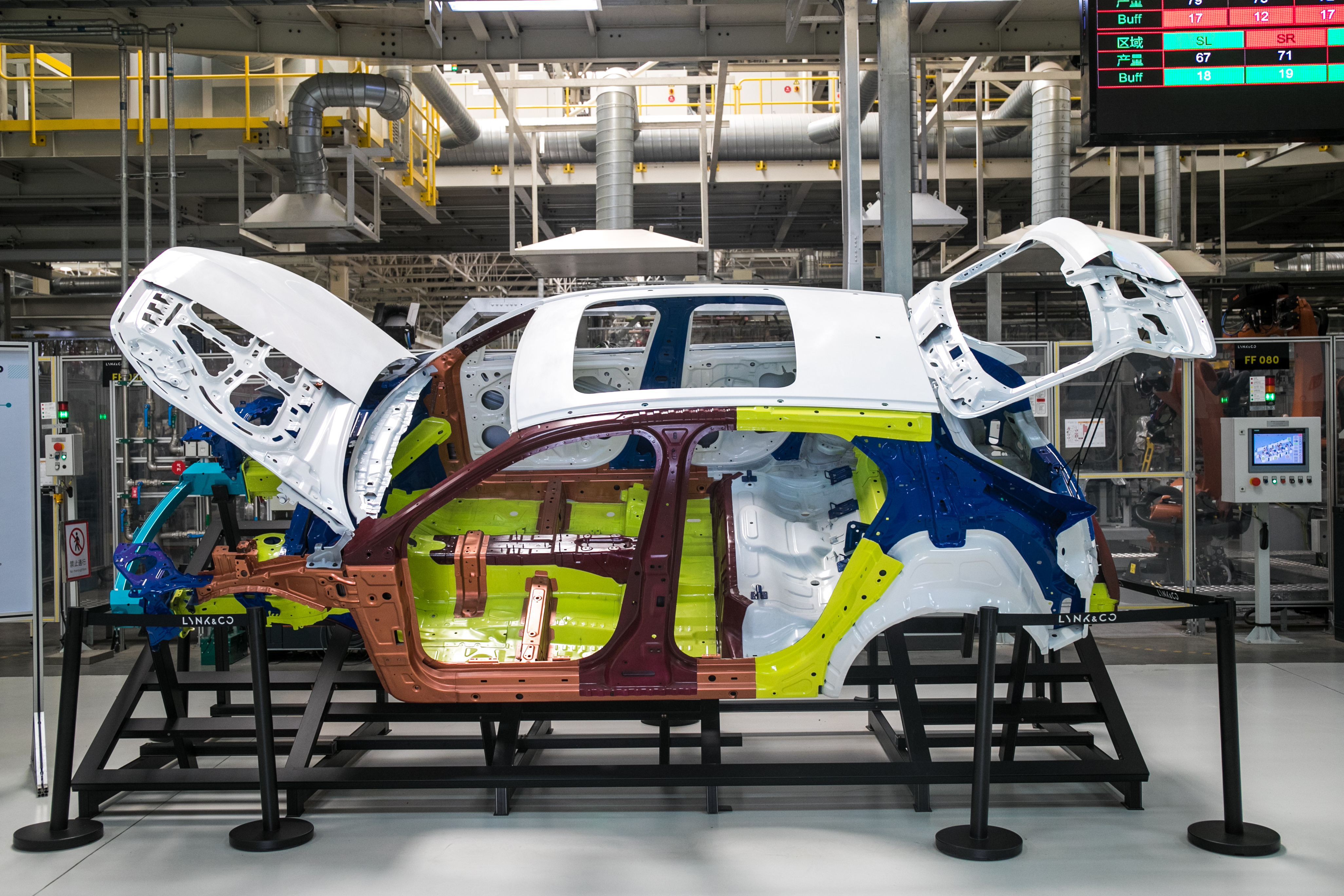 領(lǐng)克汽車張家口工廠 打造“潮流制造”新標(biāo)桿，賦能汽車零配件產(chǎn)業(yè)升級(jí)